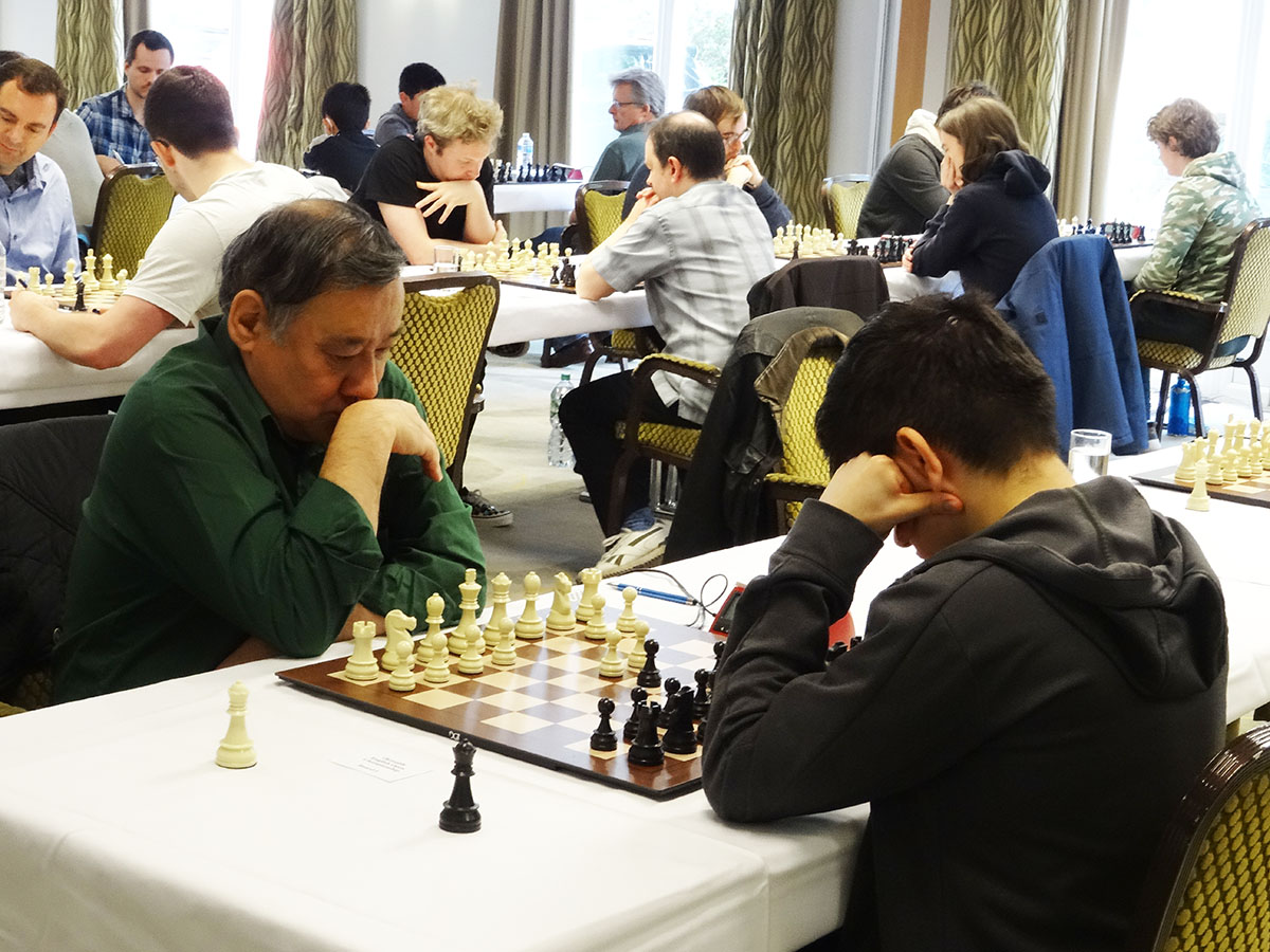 FIDE and Chess24 hold a fundraising marathon for Ukraine on Women's Day